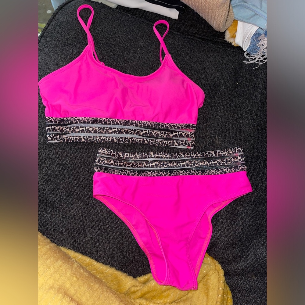 Bathing suit